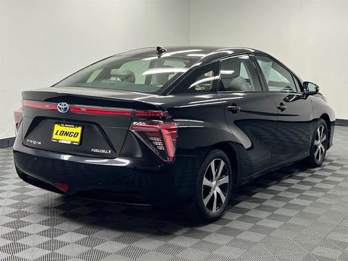 2020 Toyota Mirai Base