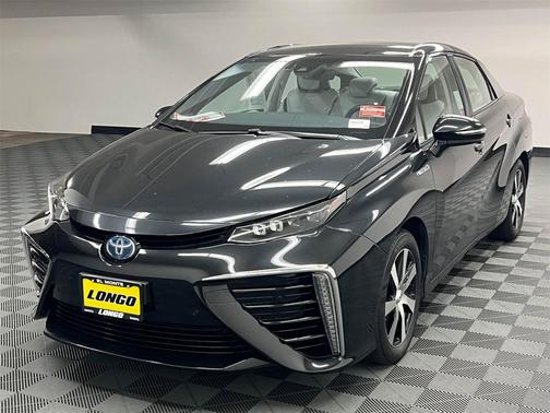 2020 Toyota Mirai Base