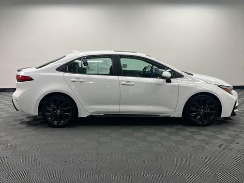 2023 Toyota Corolla XSE