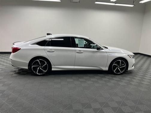 2022 Honda Accord Hybrid Base