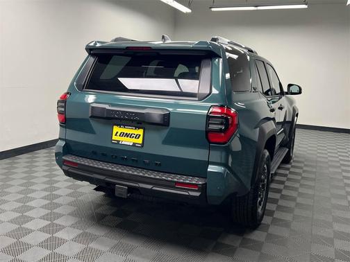 2025 Toyota 4Runner TRD Off Road