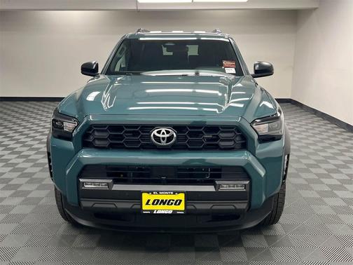 2025 Toyota 4Runner TRD Off Road