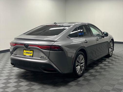 2023 Toyota Mirai Base