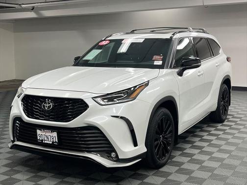 2023 Toyota Highlander XSE