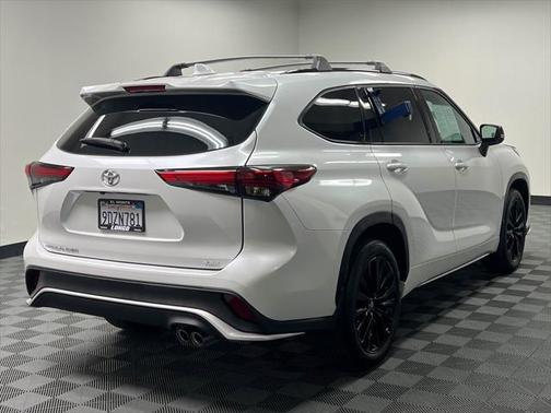 2023 Toyota Highlander XSE