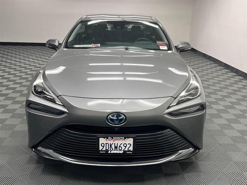 2022 Toyota Mirai Base