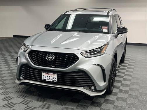 2024 Toyota Highlander XSE