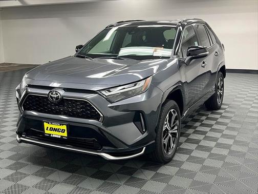 2025 Toyota RAV4 Hybrid SE