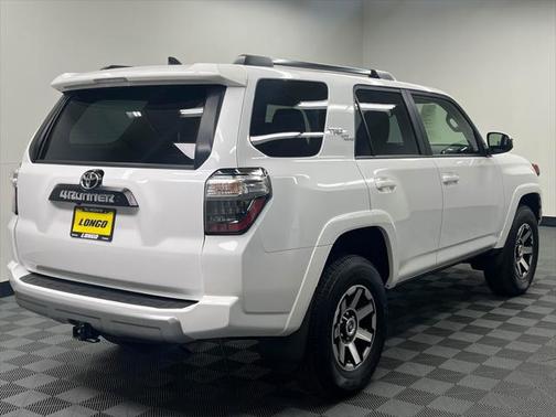 2024 Toyota 4Runner TRD Off Road