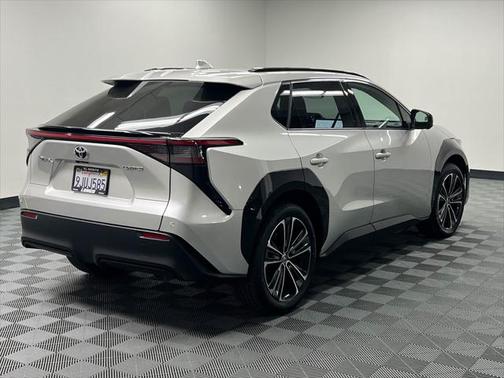 2023 Toyota bZ4X Limited