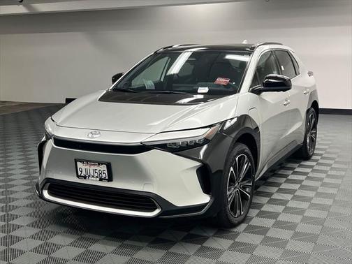 2023 Toyota bZ4X Limited