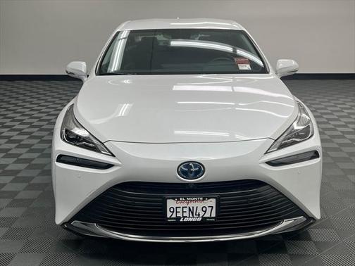 2022 Toyota Mirai Base