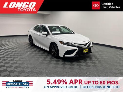 2024 Toyota Camry SE