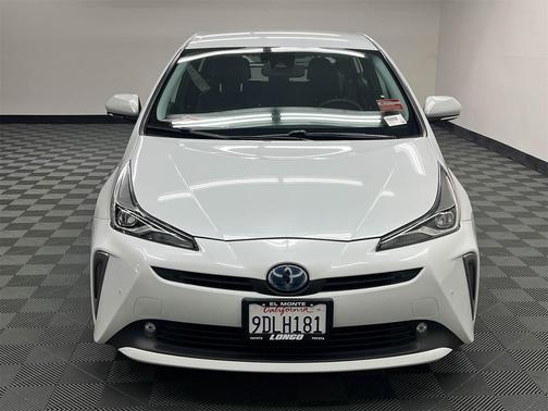 2022 Toyota Prius XLE