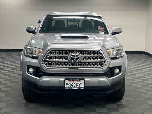2016 Toyota Tacoma TRD Sport