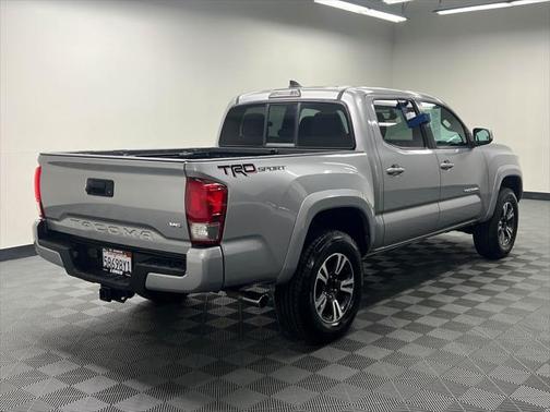 2016 Toyota Tacoma TRD Sport