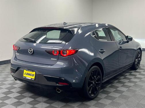 2021 Mazda Mazda3 FWD w/Premium Package