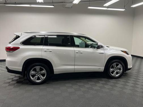2019 Toyota Highlander Hybrid Limited
