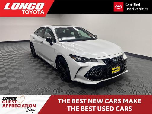 2022 Toyota Avalon Hybrid XSE