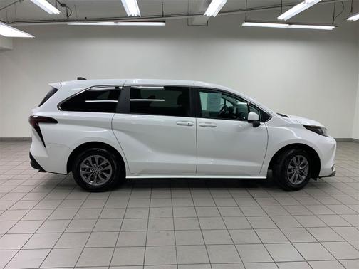 Used 2024 Toyota Sienna Le For Sale Near South Gate, Ca 