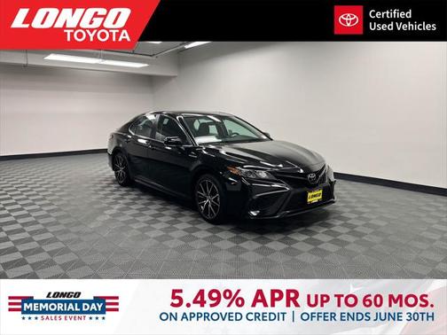 2024 Toyota Camry SE