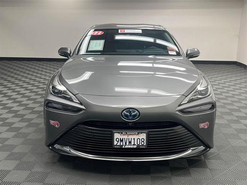 2022 Toyota Mirai Base
