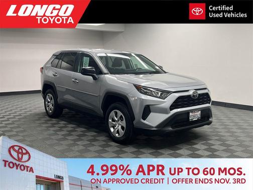 2022 Toyota RAV4 LE