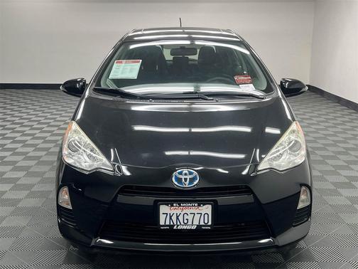 2014 Toyota Prius c Three