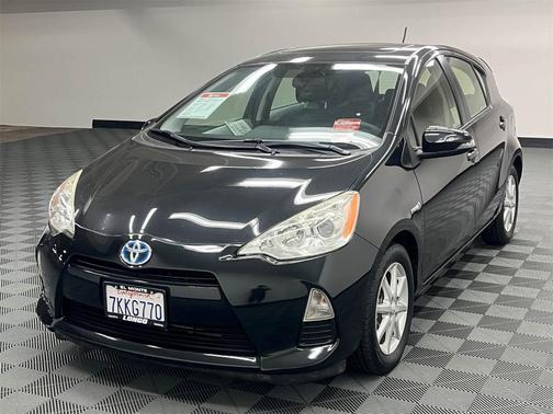 2014 Toyota Prius c Three