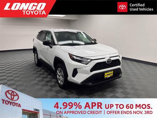 2024 Toyota RAV4 LE