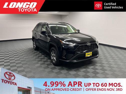 2025 Toyota RAV4 Hybrid XLE