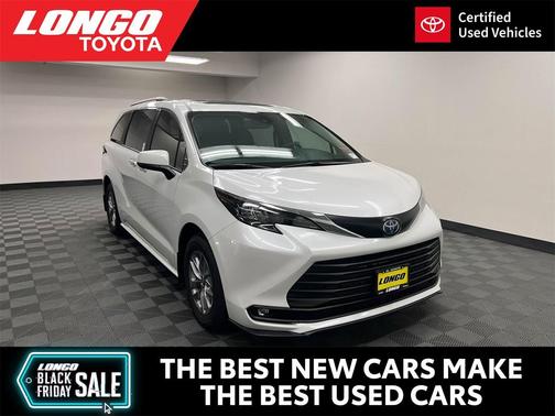 2025 Toyota Sienna XLE