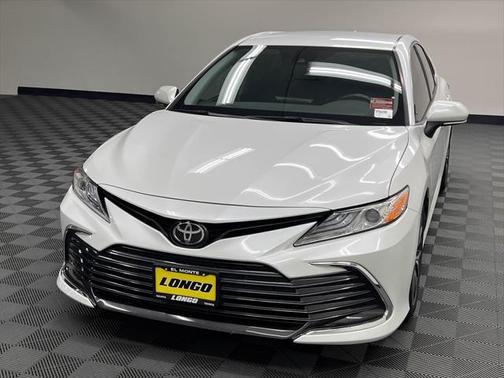 2023 Toyota Camry XLE