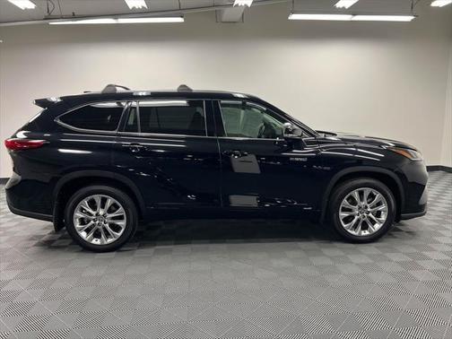 2020 Toyota Highlander Hybrid Limited