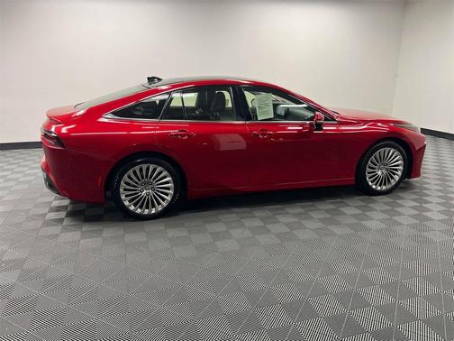 2021 Toyota Mirai Base