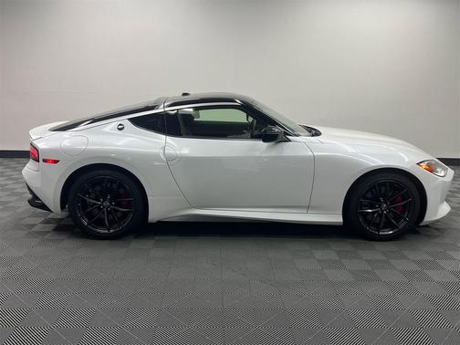 2024 Nissan Z Performance Manual