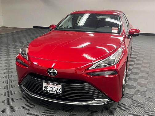 2023 Toyota Mirai Base