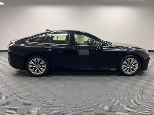 2021 Toyota Mirai Base