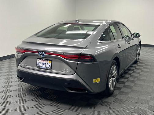 2021 Toyota Mirai Base