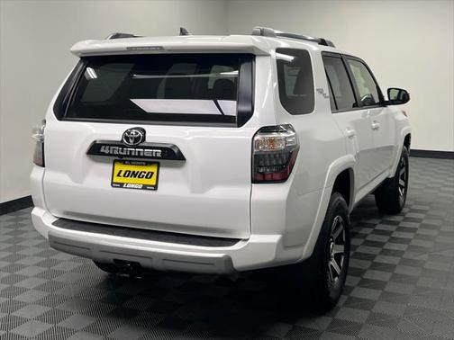 2024 Toyota 4Runner TRD Off Road