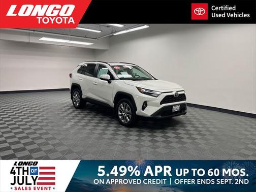 2022 Toyota RAV4 XLE Premium