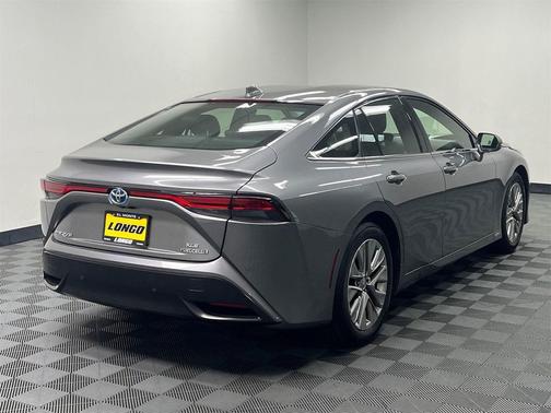 2021 Toyota Mirai Base
