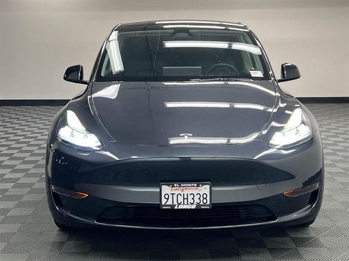2025 Tesla Model Y Long Range Dual Motor Rear-Wheel Drive