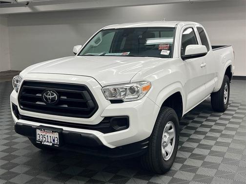2023 Toyota Tacoma SR