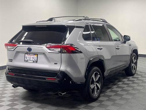 2023 Toyota RAV4 Prime SE