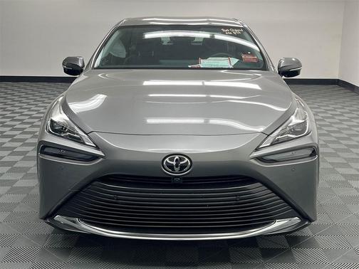 2023 Toyota Mirai Base