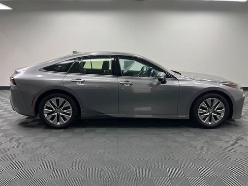 2023 Toyota Mirai Base