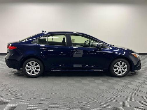 2025 Toyota Corolla Hybrid SE
