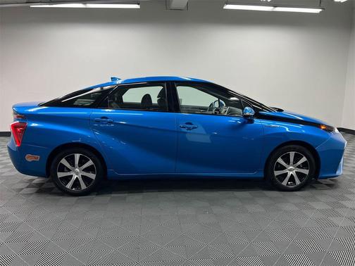 2020 Toyota Mirai Base