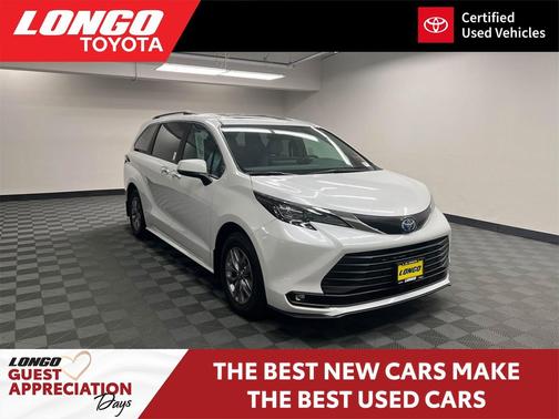 2025 Toyota Sienna XLE